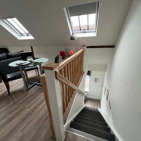 Glastonbury Secret Retreat - 1 Bd Split-Level Apt, Sleeps 3 Luaran gambar