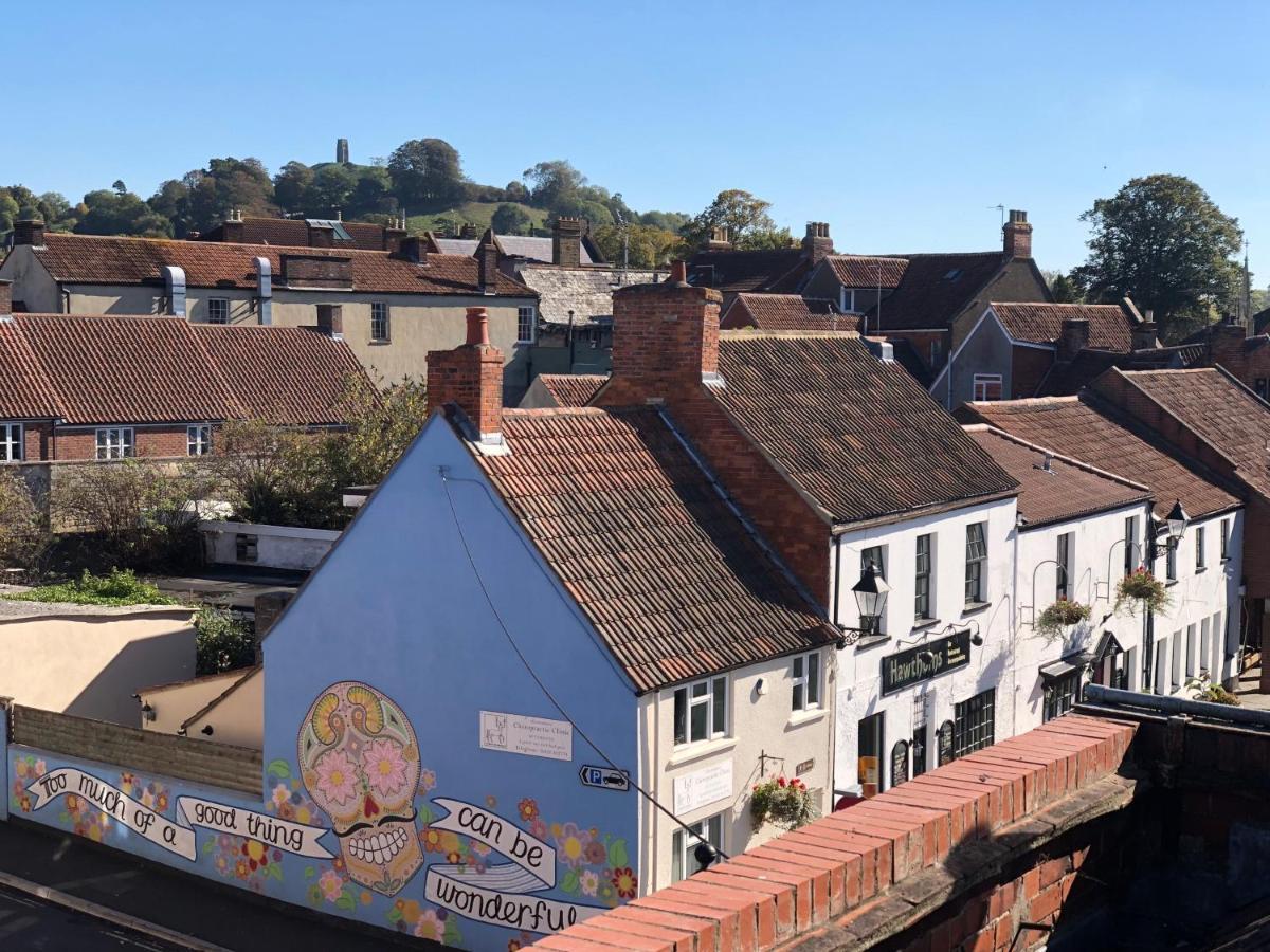 Glastonbury Secret Retreat - 1 Bd Split-Level Apt, Sleeps 3 Luaran gambar